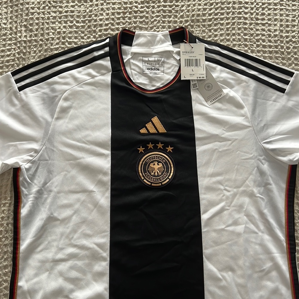 22/23 Germany Home Jersey - Large